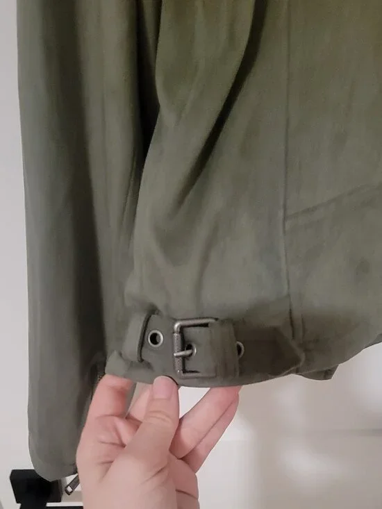 Guess Jacket, Size M - Picture 6 of 8